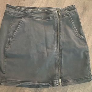 Size 2 American Eagle skirt
